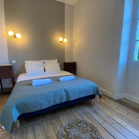 Belle De En Plein Coeur D'alvignac Holiday home Alvignac