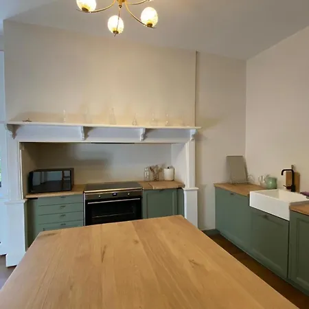 Belle De En Plein Coeur D'alvignac Holiday home