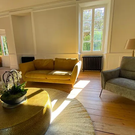 Belle De En Plein Coeur D'alvignac Holiday home Alvignac