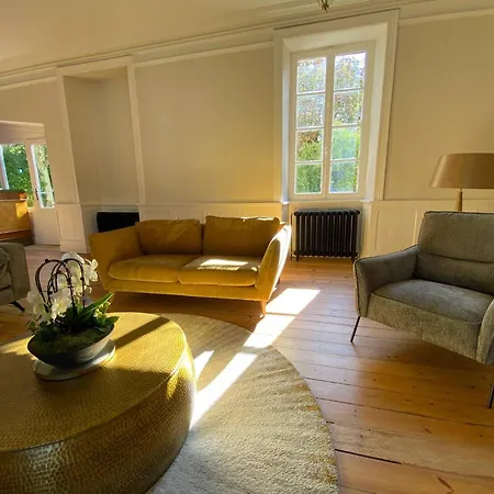 Holiday home Belle De En Plein Coeur D'alvignac Alvignac