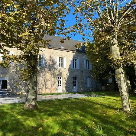 Holiday home Belle De En Plein Coeur D'alvignac